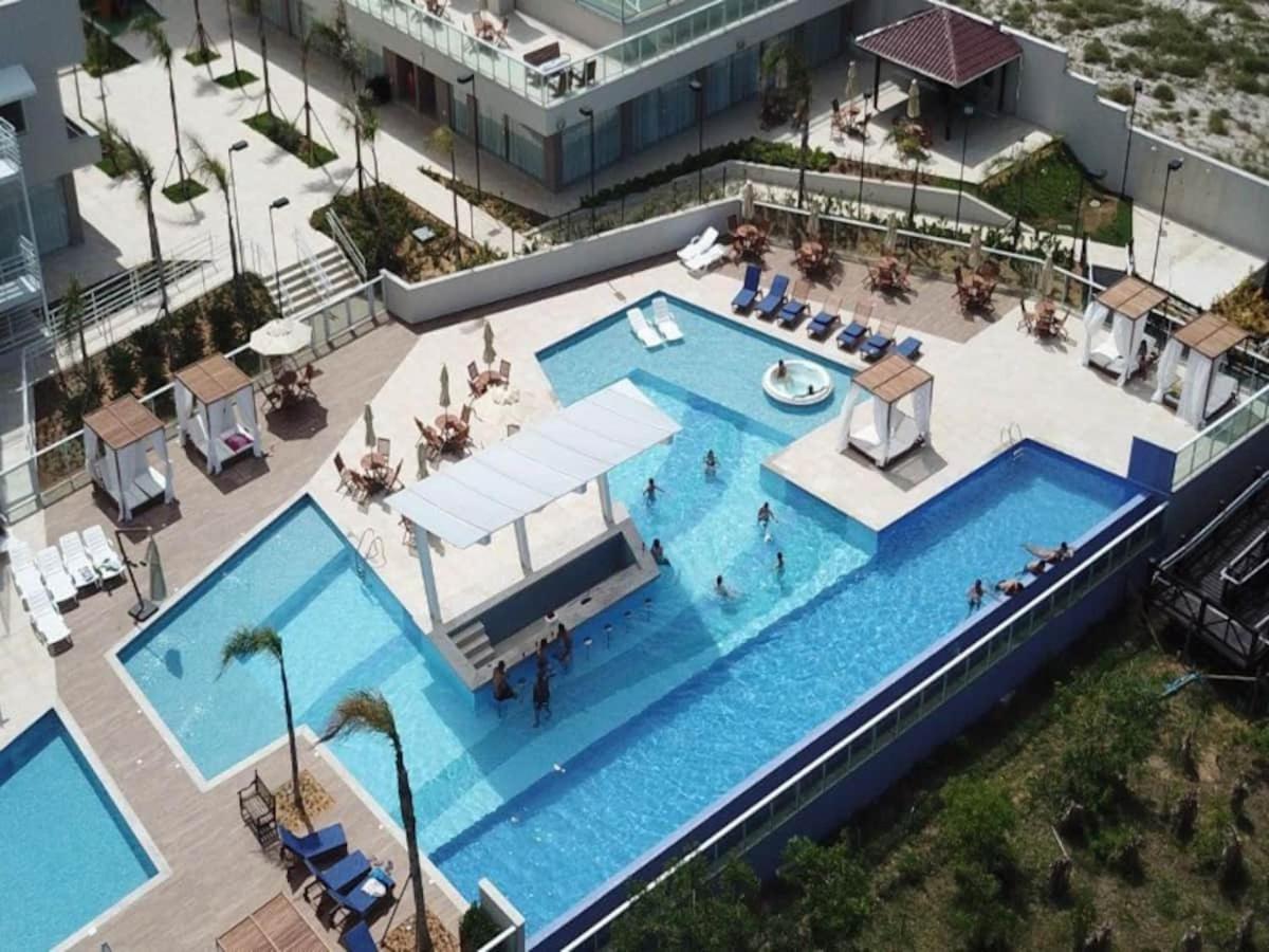 Ape Estilo Resort C/ Pe Na Areia E Vista Mar, Proximo Ao Beto Carrero Piçarras Dış mekan fotoğraf