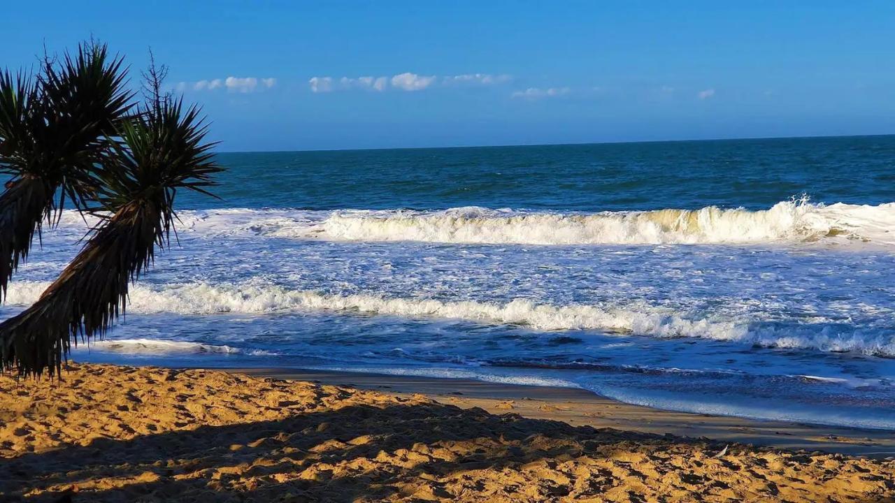 Ape Estilo Resort C/ Pe Na Areia E Vista Mar, Proximo Ao Beto Carrero Piçarras Dış mekan fotoğraf